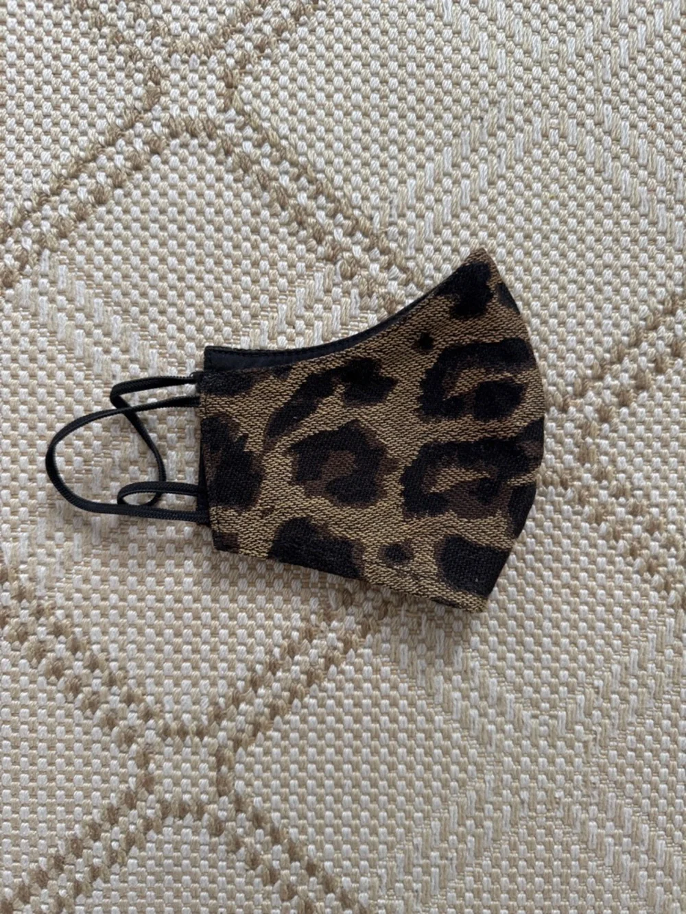 Artipoppe stylish leopard